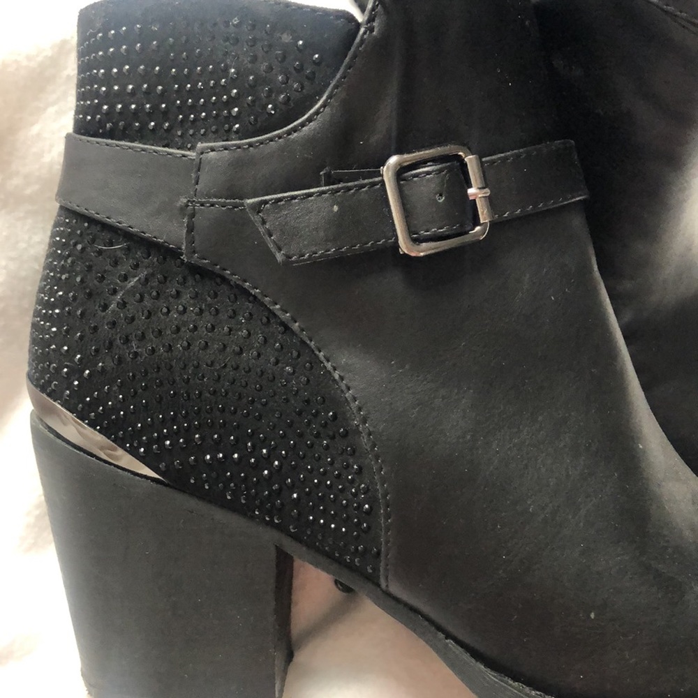 Booties - Picture 2 of 5